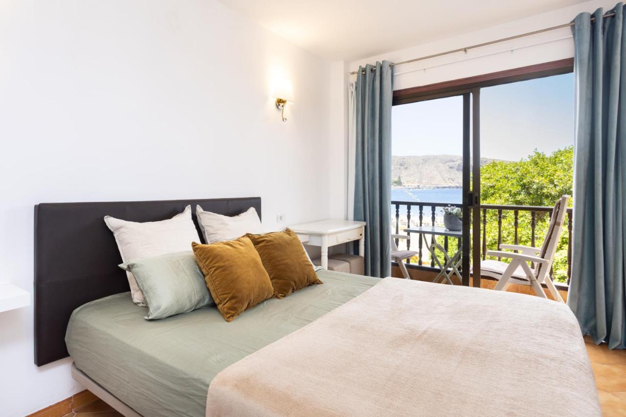 Classbnb - Seafront Studio With Beach View In The Center Of Los Cristianos Los Cristianos  Buitenkant foto